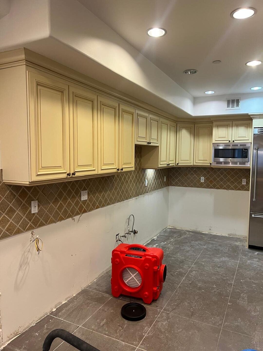 HEPA air scrubber running in the kitchen